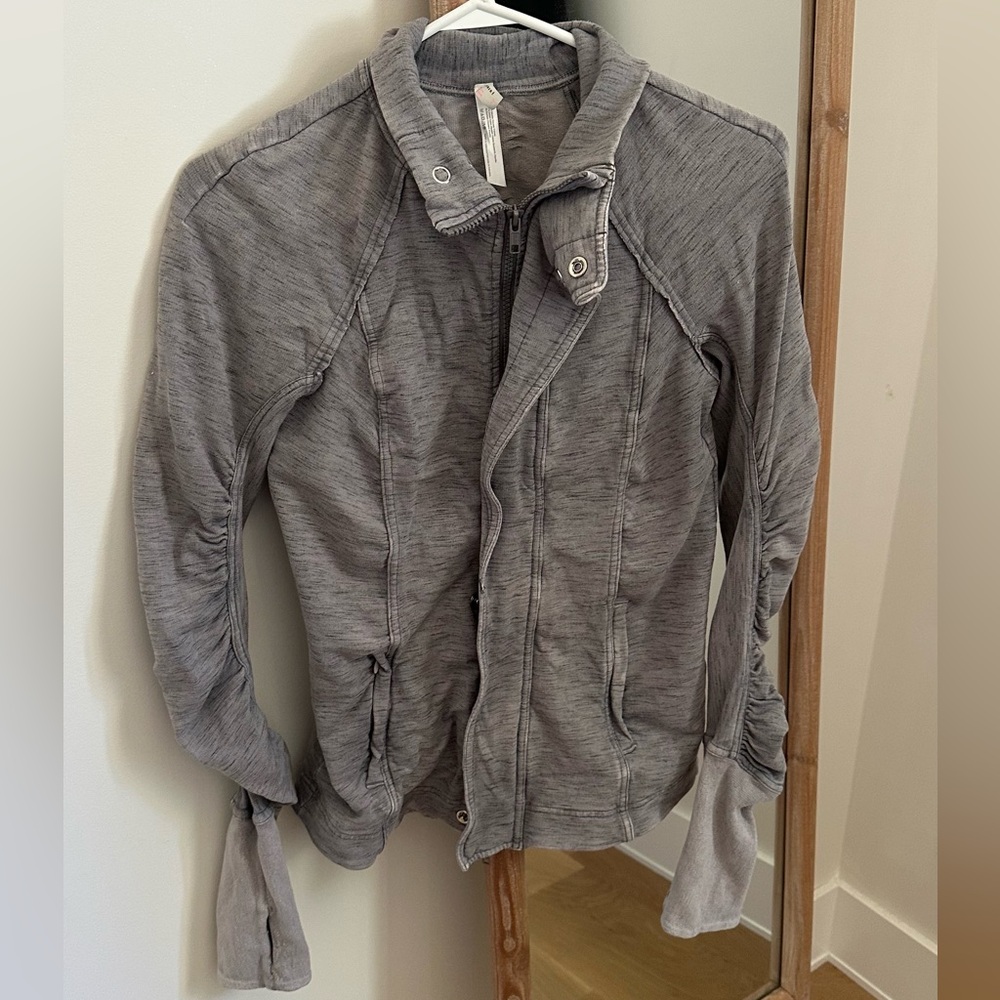 Free People Light Gray Women's Zip-Up Jacket - Picture 2 of 5